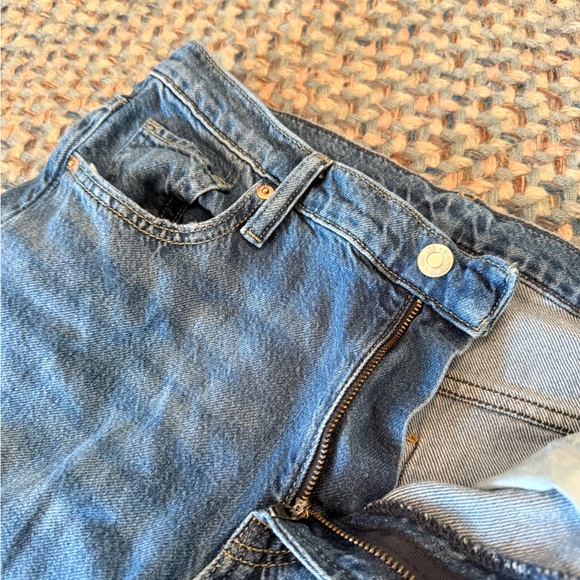 GAP Baggy Mid-Rise Distressed Jean sz 29 R - Picture 5 of 9